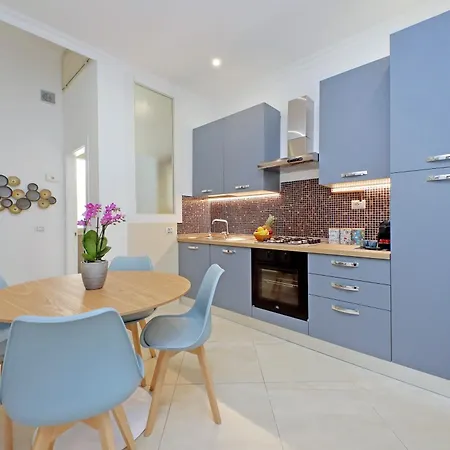 Alba Re Di Apartamento Roma